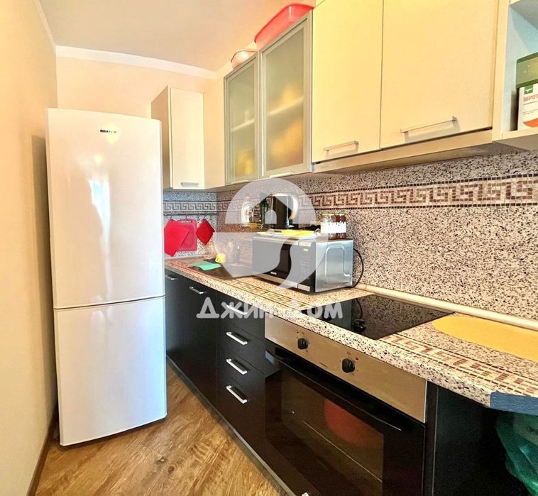 Продава се Двустаен апартамент в к.к. Слънчев бряг - 82 кв.м за 1049 €/кв.м - Снимка #3