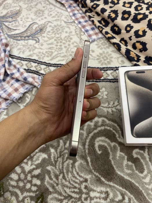 Iphone 15 pro max 256gb idealniy