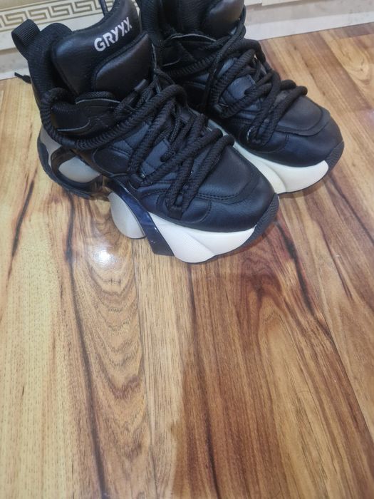 Adidasi Gryxx  masura 36 la doar 45 lei