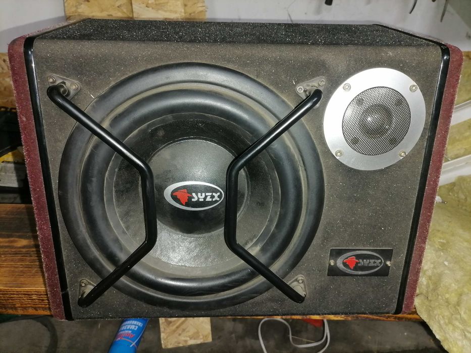 Продам рабочий сабвуфер