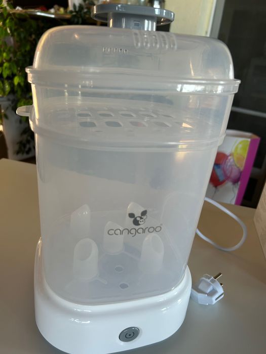 Бебешки стерилизатор Кангаро