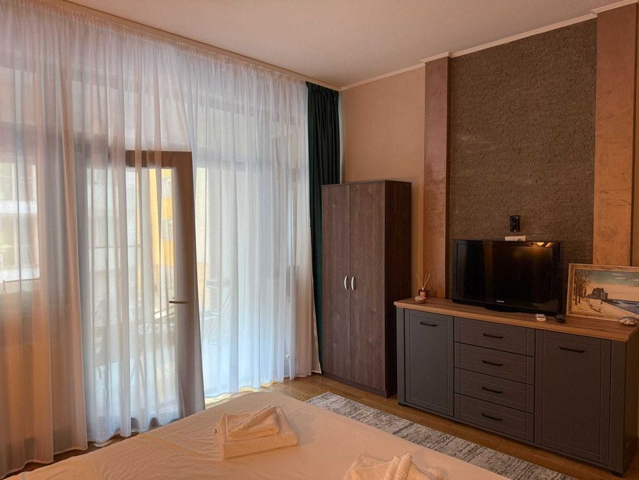 Apartament 3 camere, Mamaia Central, Zona - La Butoaie