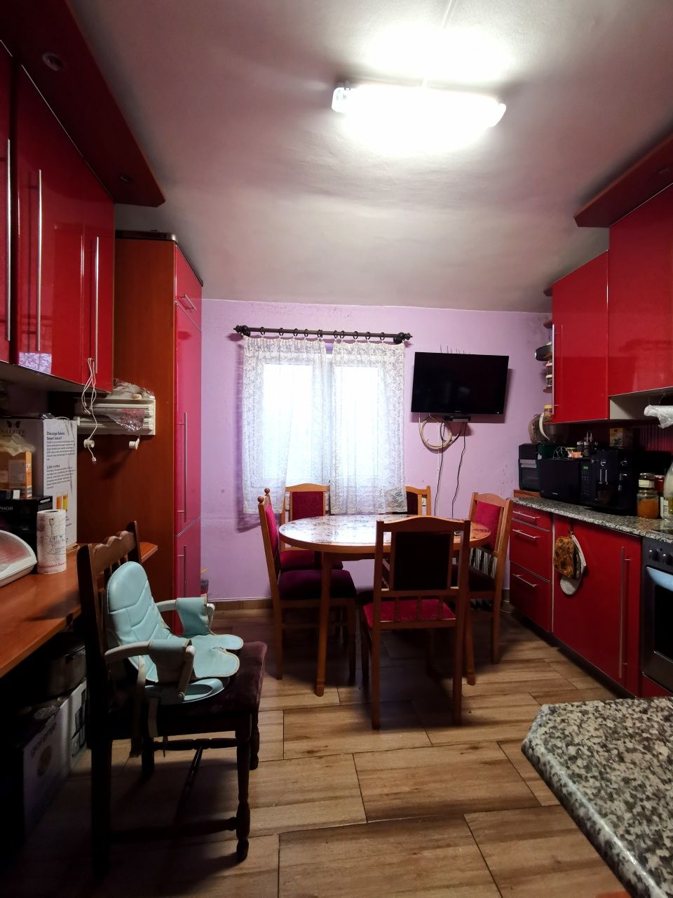 Многостаен тухлен апартамент в центъра на Горна Оряховица