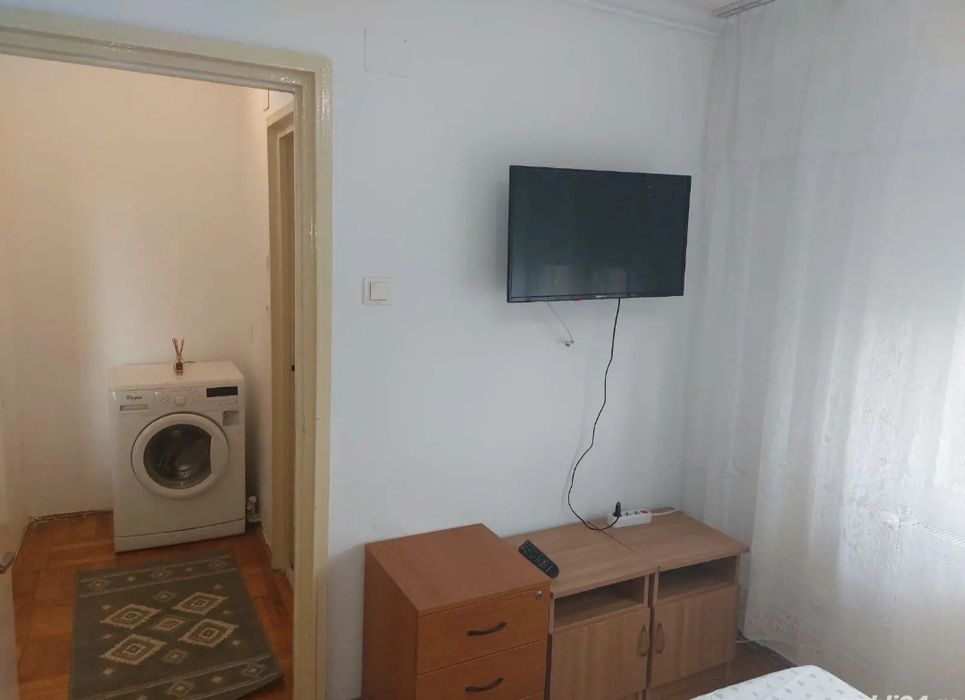 Apartament 2 camere de închiriat