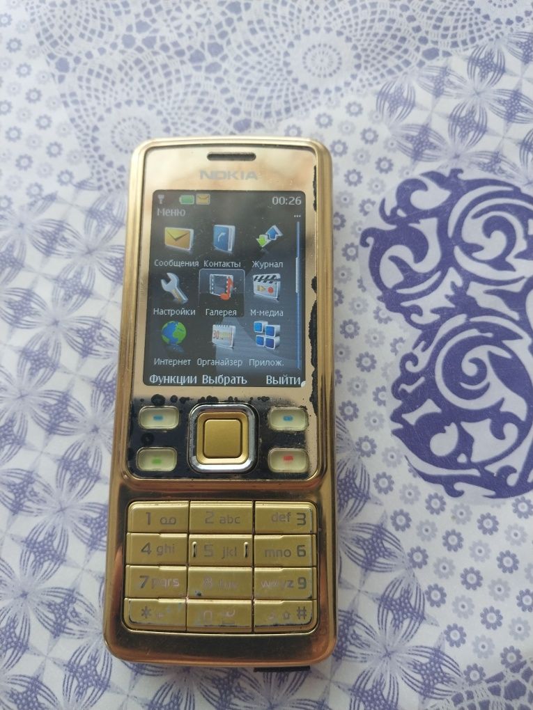 Продам Nokia 6300