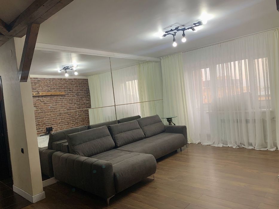 Продам угловой диван бруклин