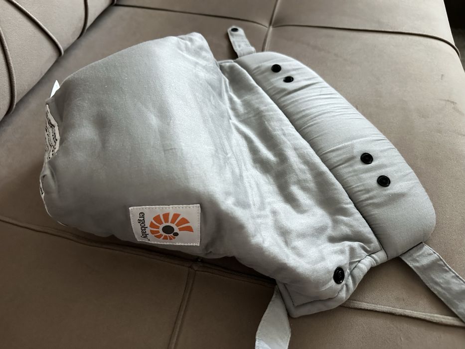 Ergobaby подложка за новородено