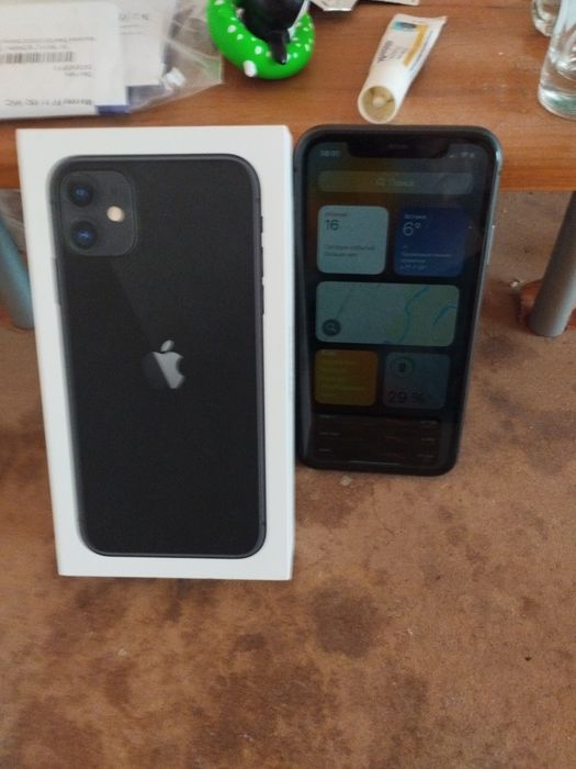 Продам, iPhone 11.64 гигов новый,не пользованый батарея 100%