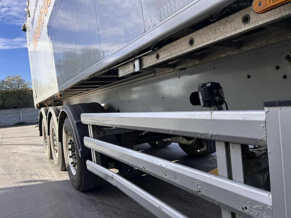 semiremorca bena cereale Stas 54 mc