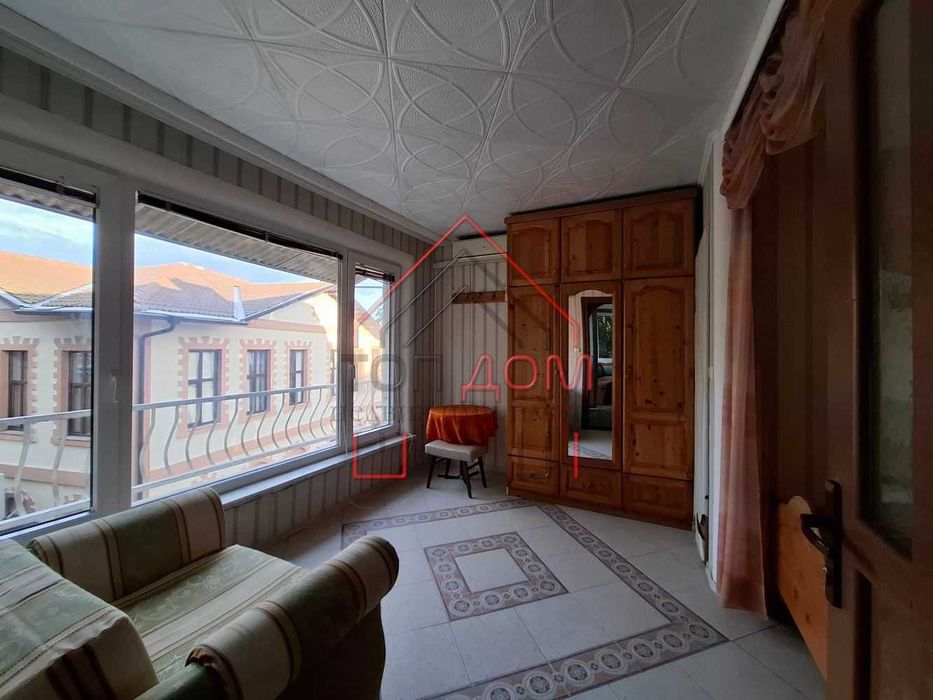 Дава се под наем Двустаен апартамент в Варна, Гръцка махала - 50 кв.м за 459 € - Снимка #3