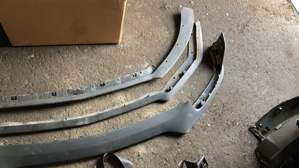 Fusta bara fata Ford Mustang 2015 - 2022