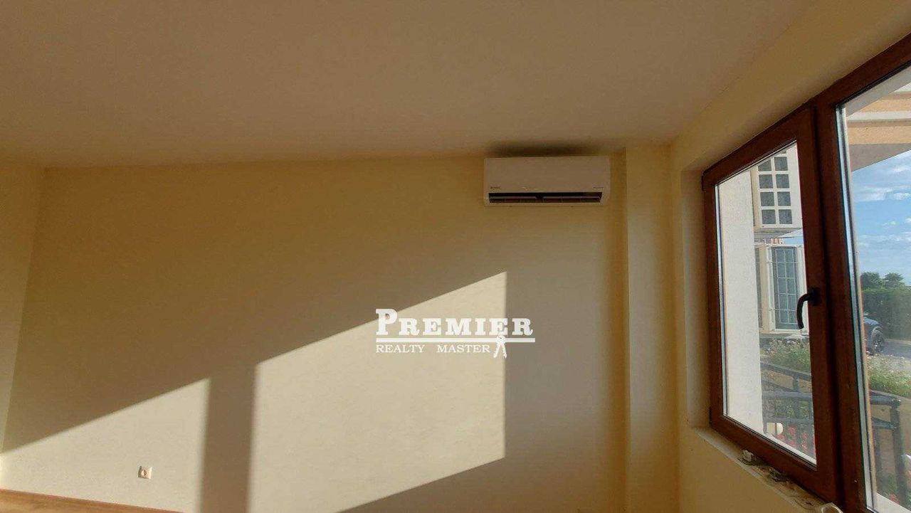 Продава се Двустаен апартамент в с. Равда, Област Бургас - 50 кв.м за 1080 €/кв.м - Снимка #4