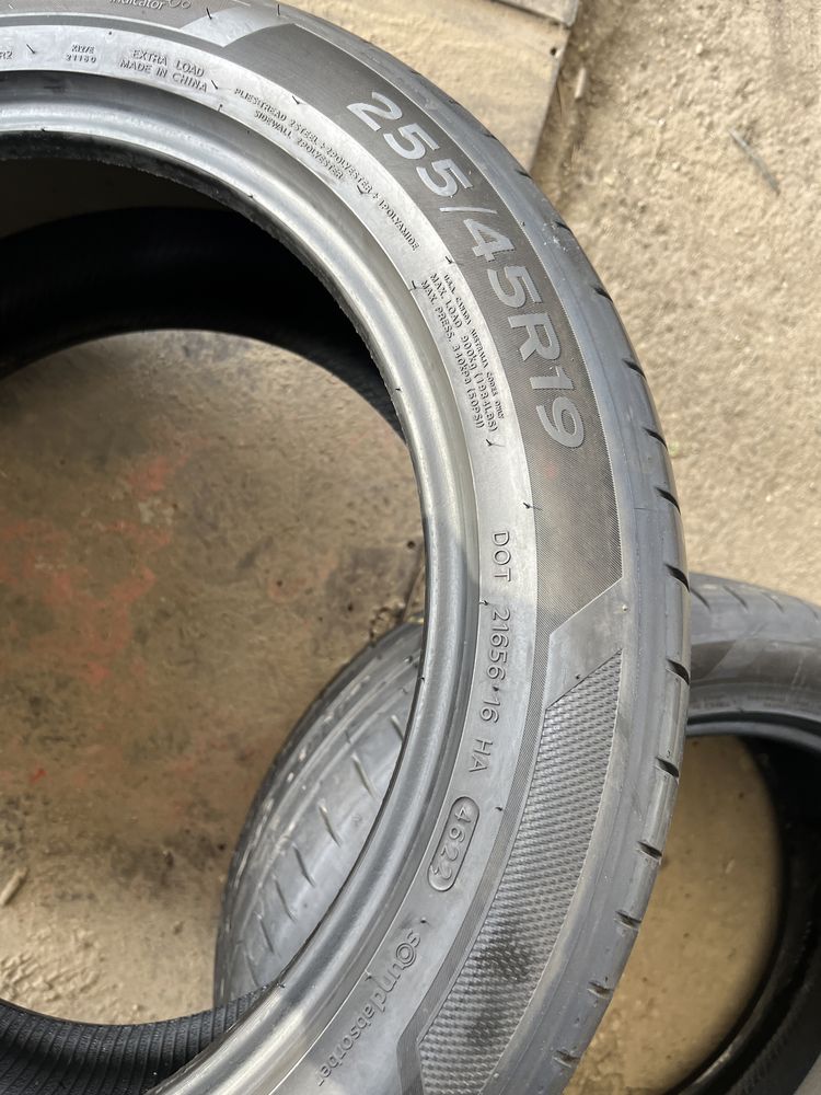 2 Anvelope Vara 255/45/19 Hankook  2022