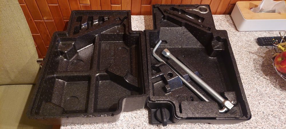 Set chei roată rezervă (FĂRĂ CRIC) Fiat Ducato, Peugeot Boxer, Citroen