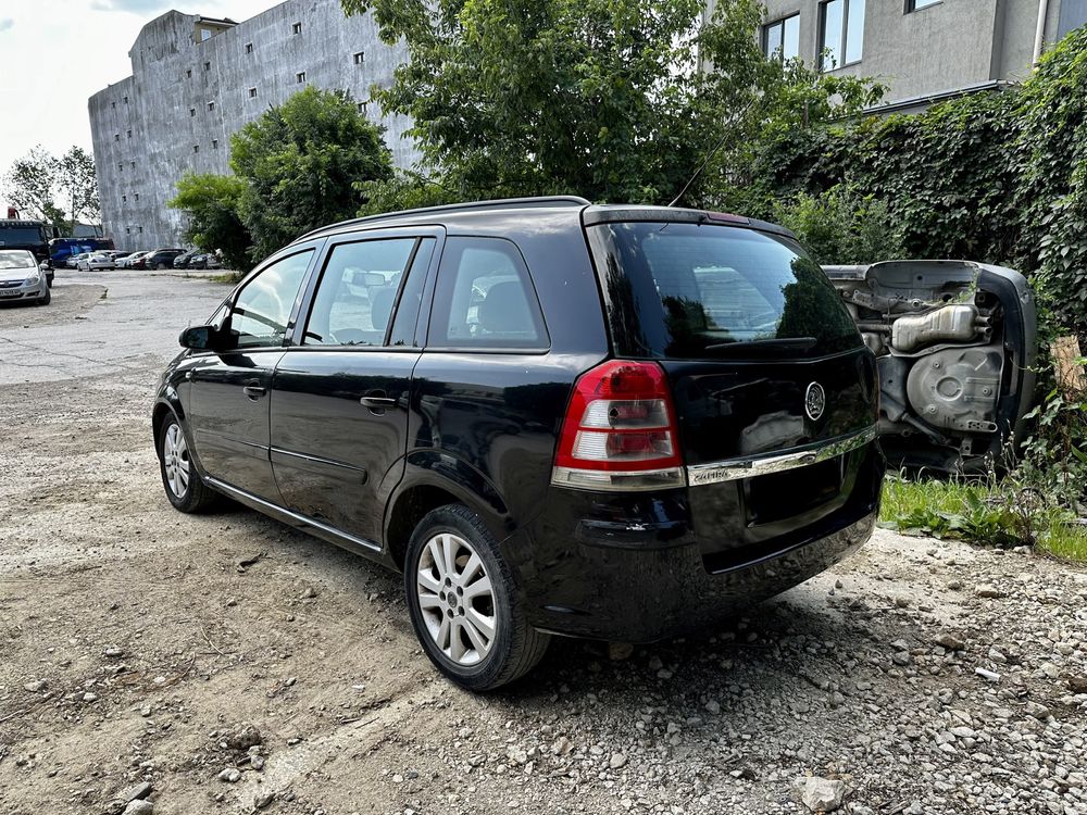 Opel Zafira B 1,9TDCI 120кс 2006г Опел Зафира Б 1.9ТДСИ