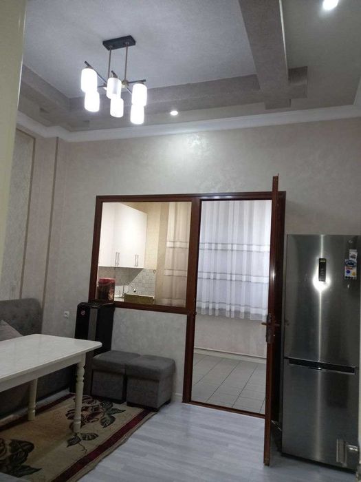 Квартира сотилади!