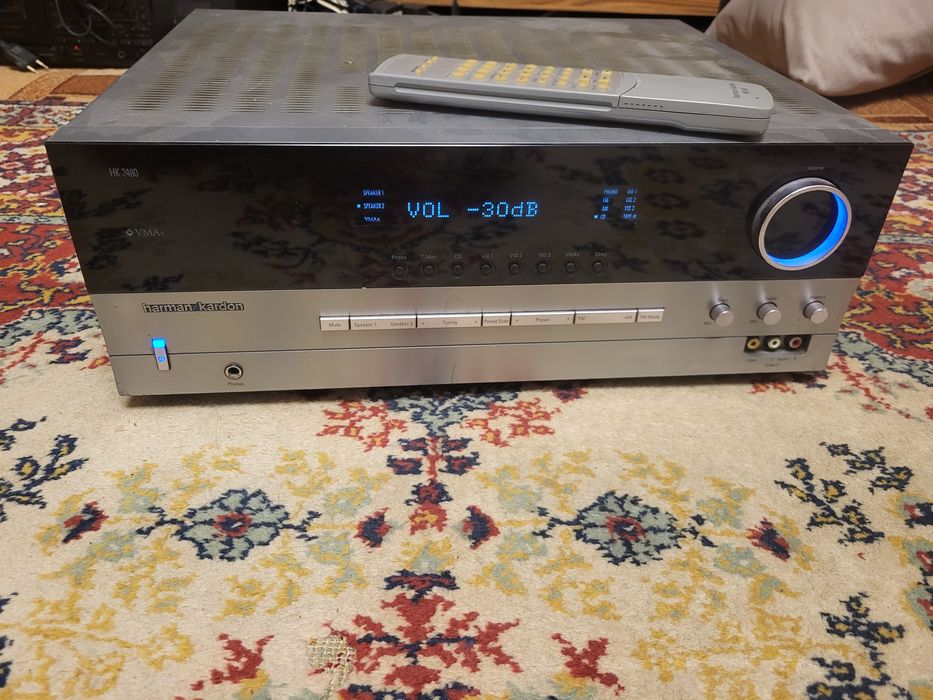 Усилитель звука Harman Kardon