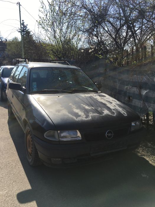 Опел Астра Ф 1.6 101коня 1996г / Opel Astra F 1.6 НА ЧАСТИ