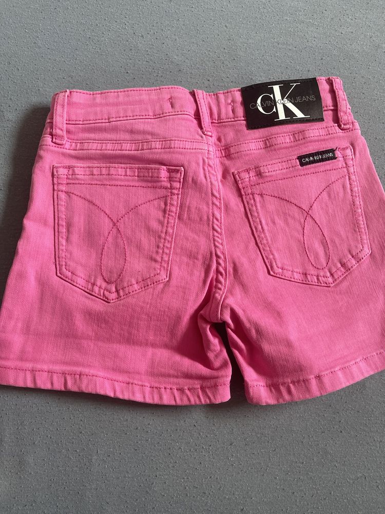 Blugi scurti Calvin Klein culoare roz