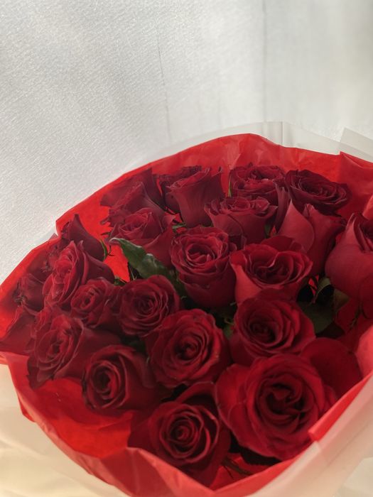 Роза 25 штук сатылады