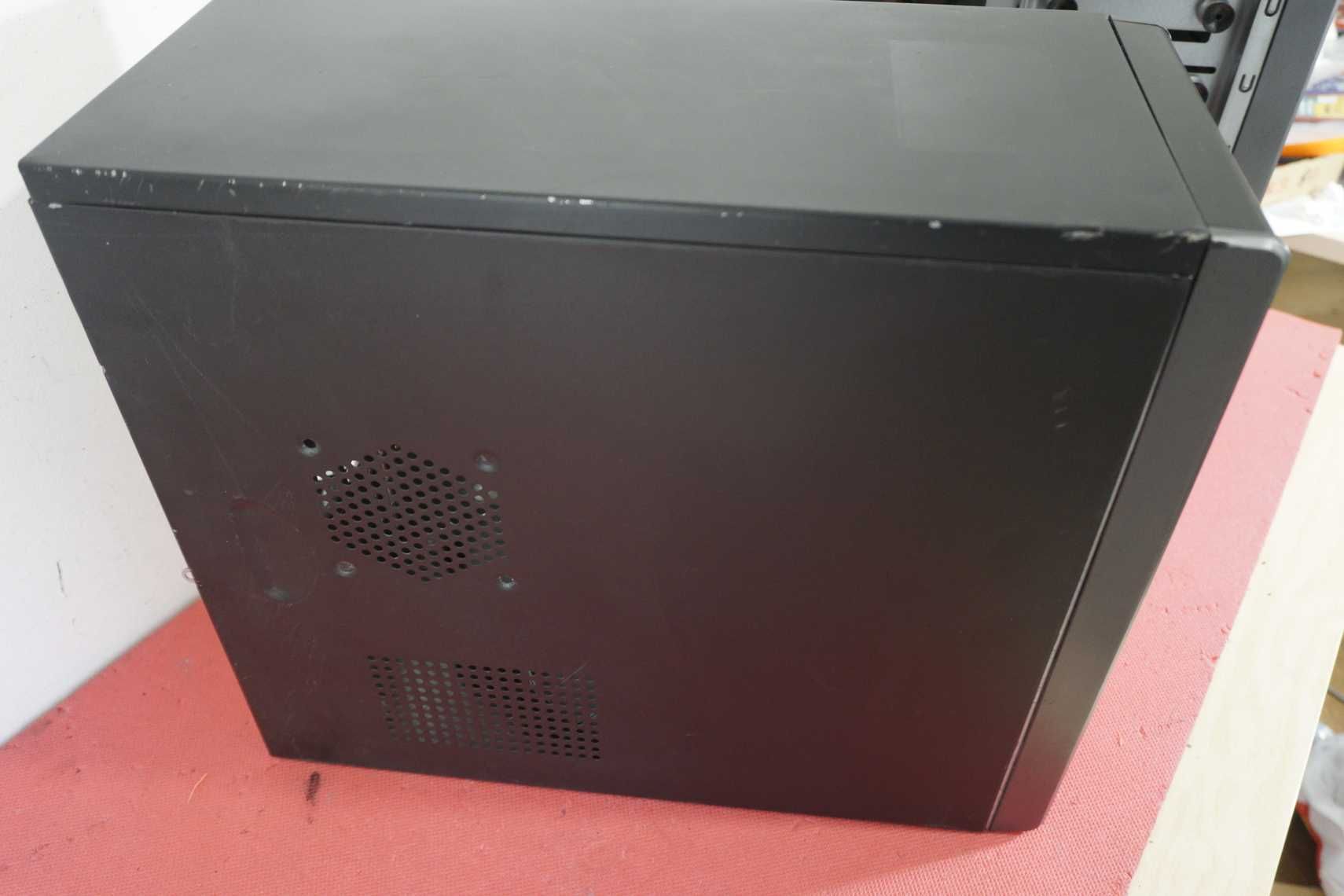 Основа за домашен компютър - mATX кутия, FSP захранване