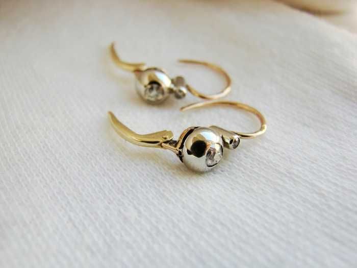 cercei aur 14k button cu diamante unicat austria 2.33