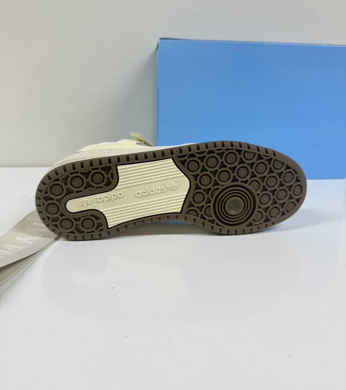 Adidas  Forum Mid