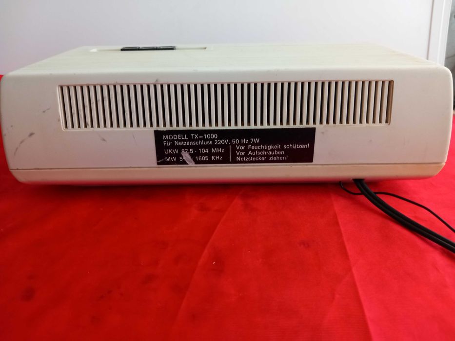 Флип Радио Часовник ASTROSOUND