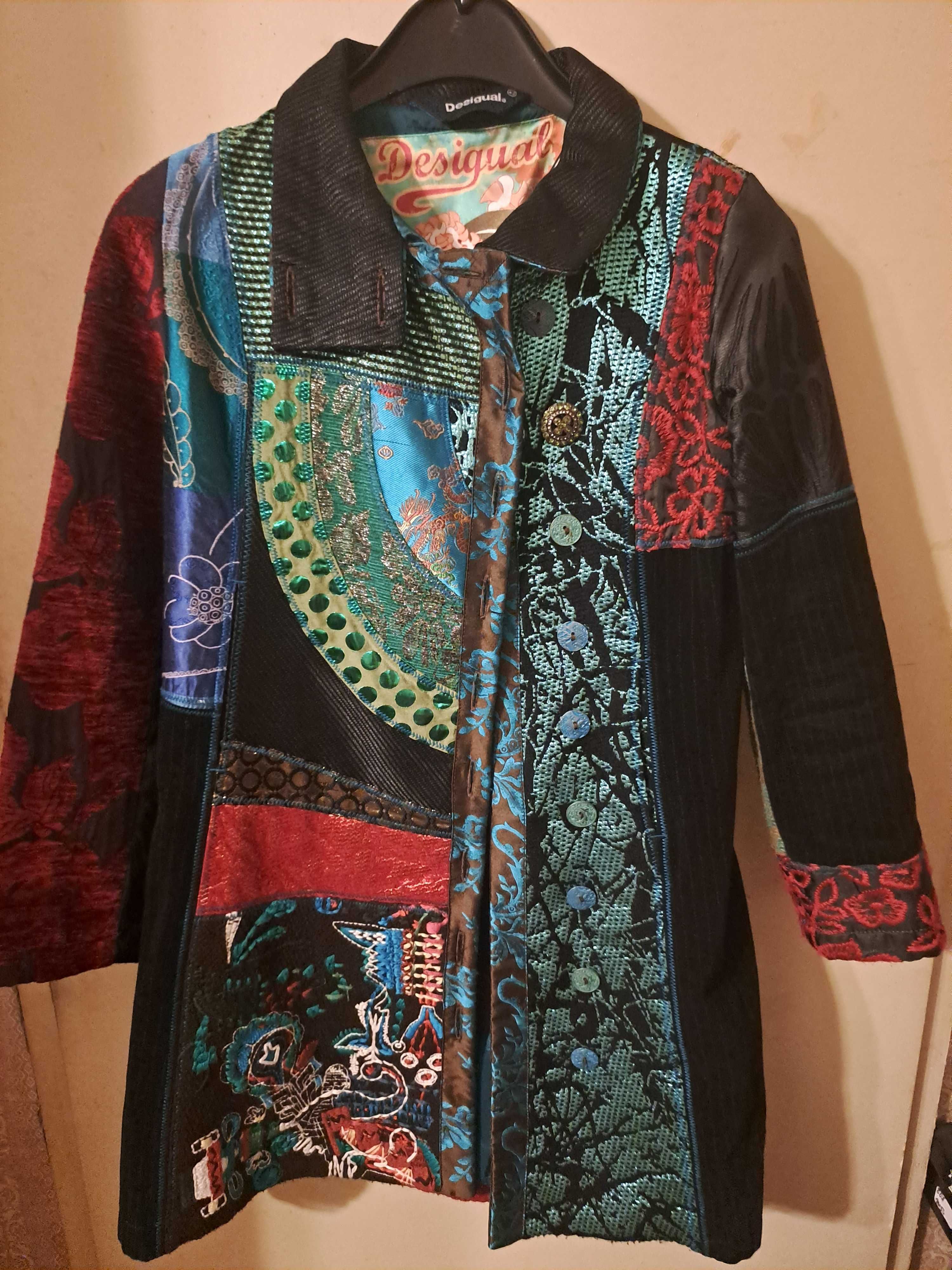 Палто Desigual 42