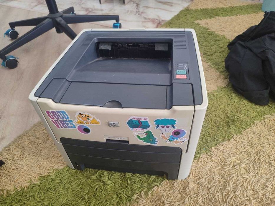 Принтер HP LaserJet 1320 (не рабочий)