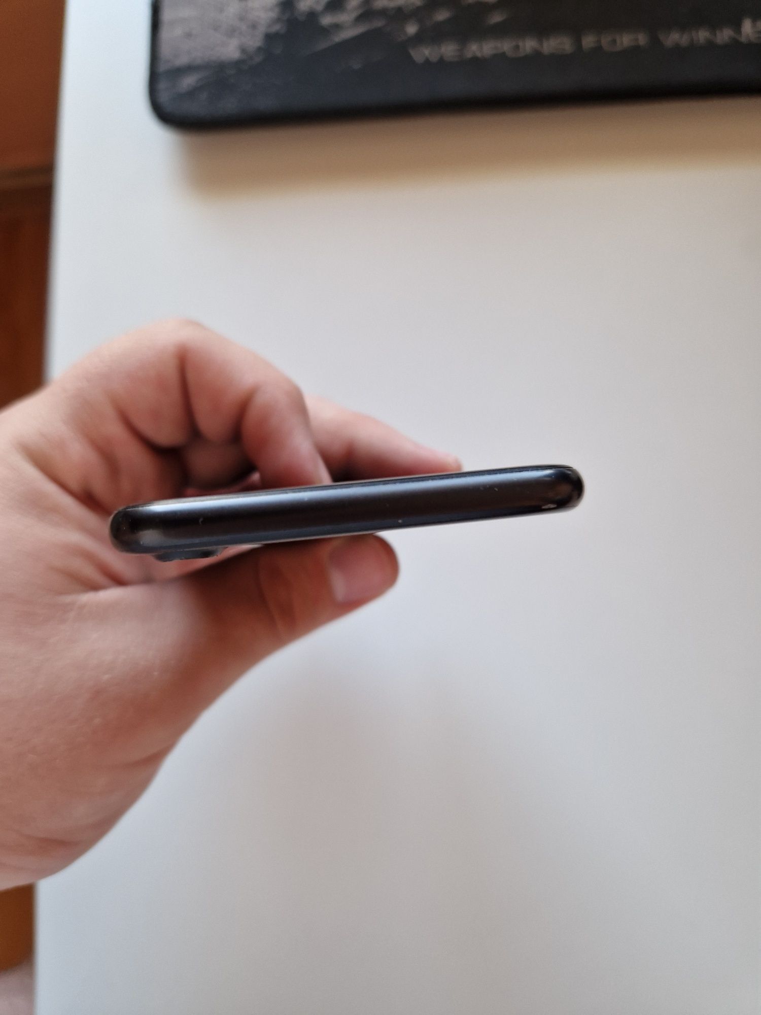 Iphone 7 32gb в добро състояние