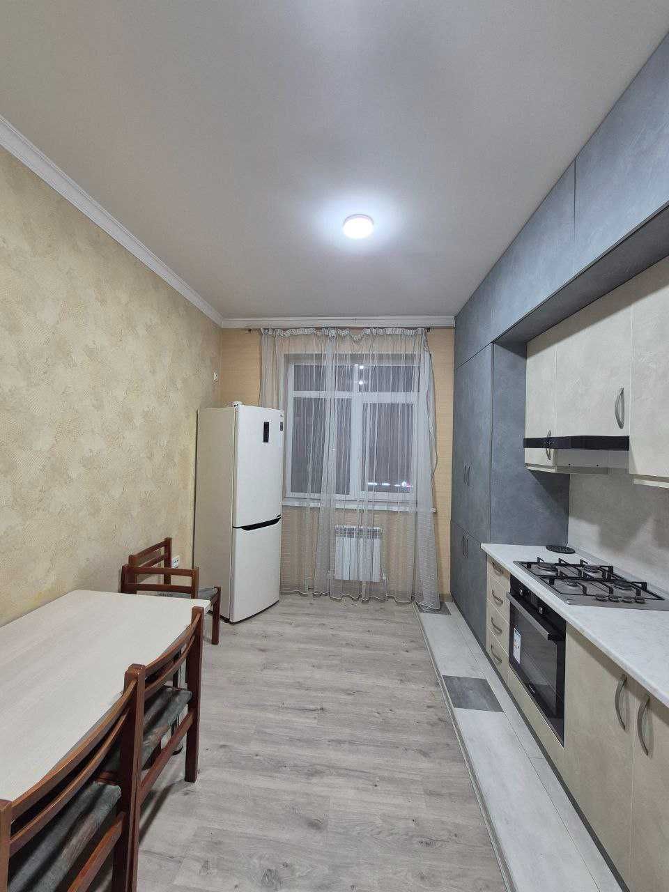 Сдается 4-комнатная квартира в новом ЖК Parkent Plaza, 140m2, 4/9