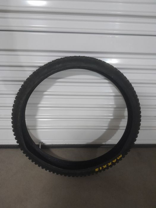 Гума maxxis dhr 2