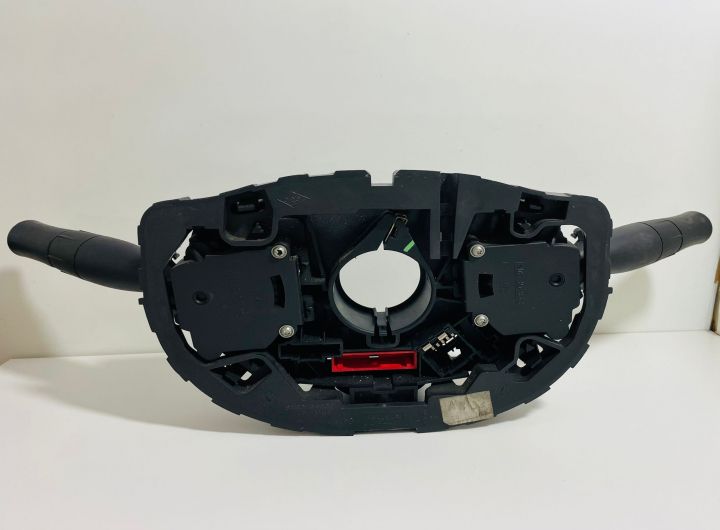 Bloc de Lumini  Ansamblu semnalizare, stergator 8200155865 Renault Me