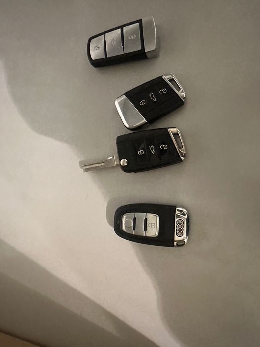 Chei originale Vw Passat B7 ,  B8 , Golf 7 , Audi