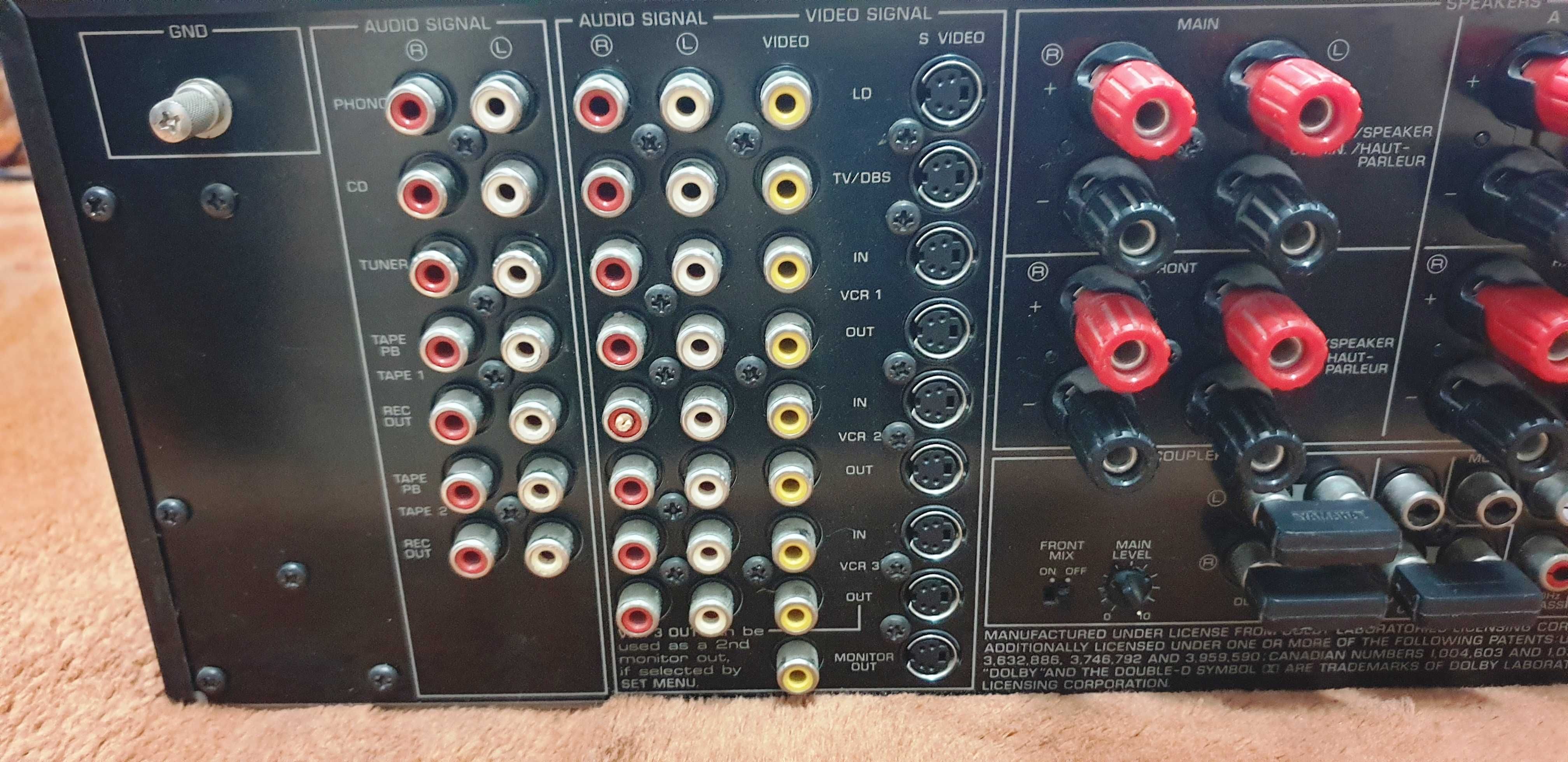 Yamaha DSP-A2070 Amplificator, stereo 2X215W pe 4 Ohm