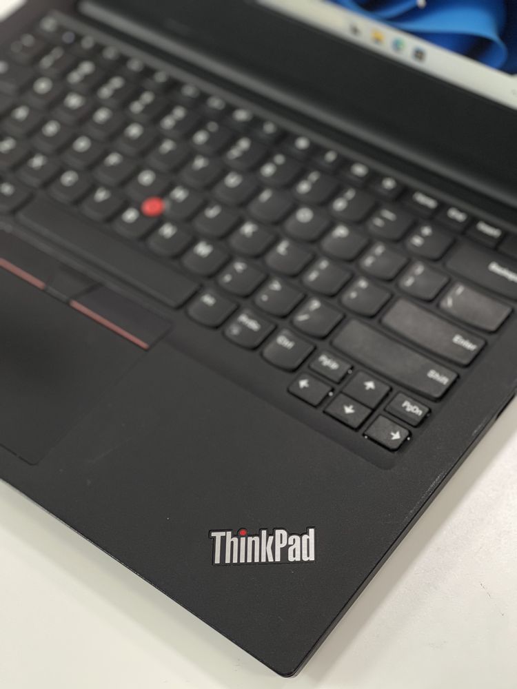 Продается ноутбук Lenovo Thinkpad