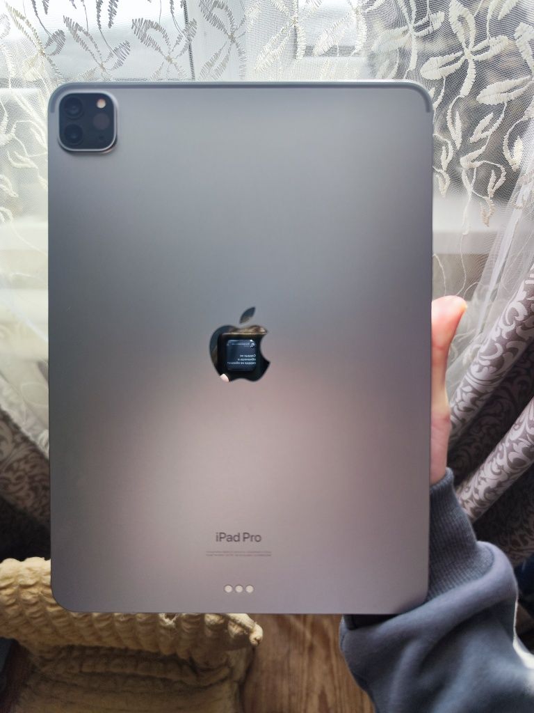 Apple iPad Pro 2022 с гарантией