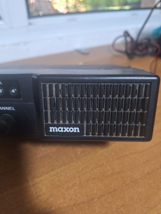 Statie taxi maxon pm 100