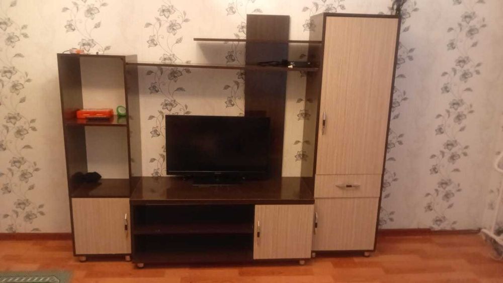 Шифонер и подставка