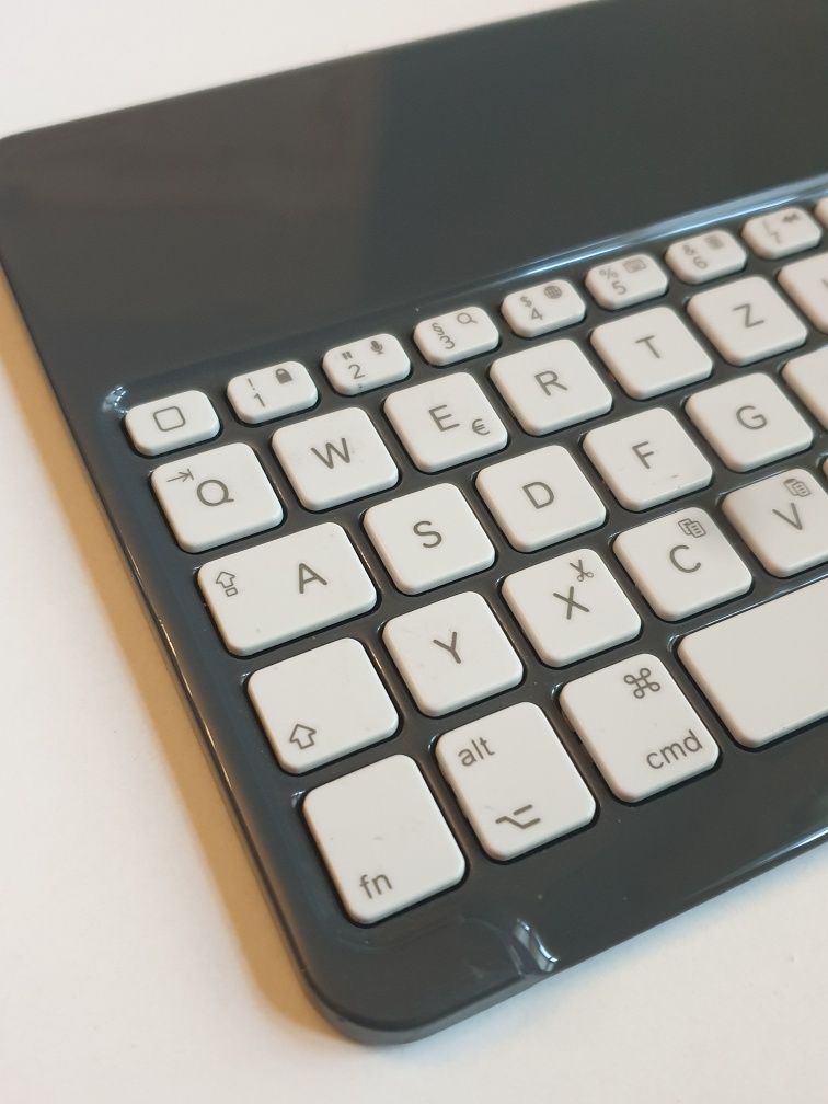 Tastatura Logitech bluethoot
