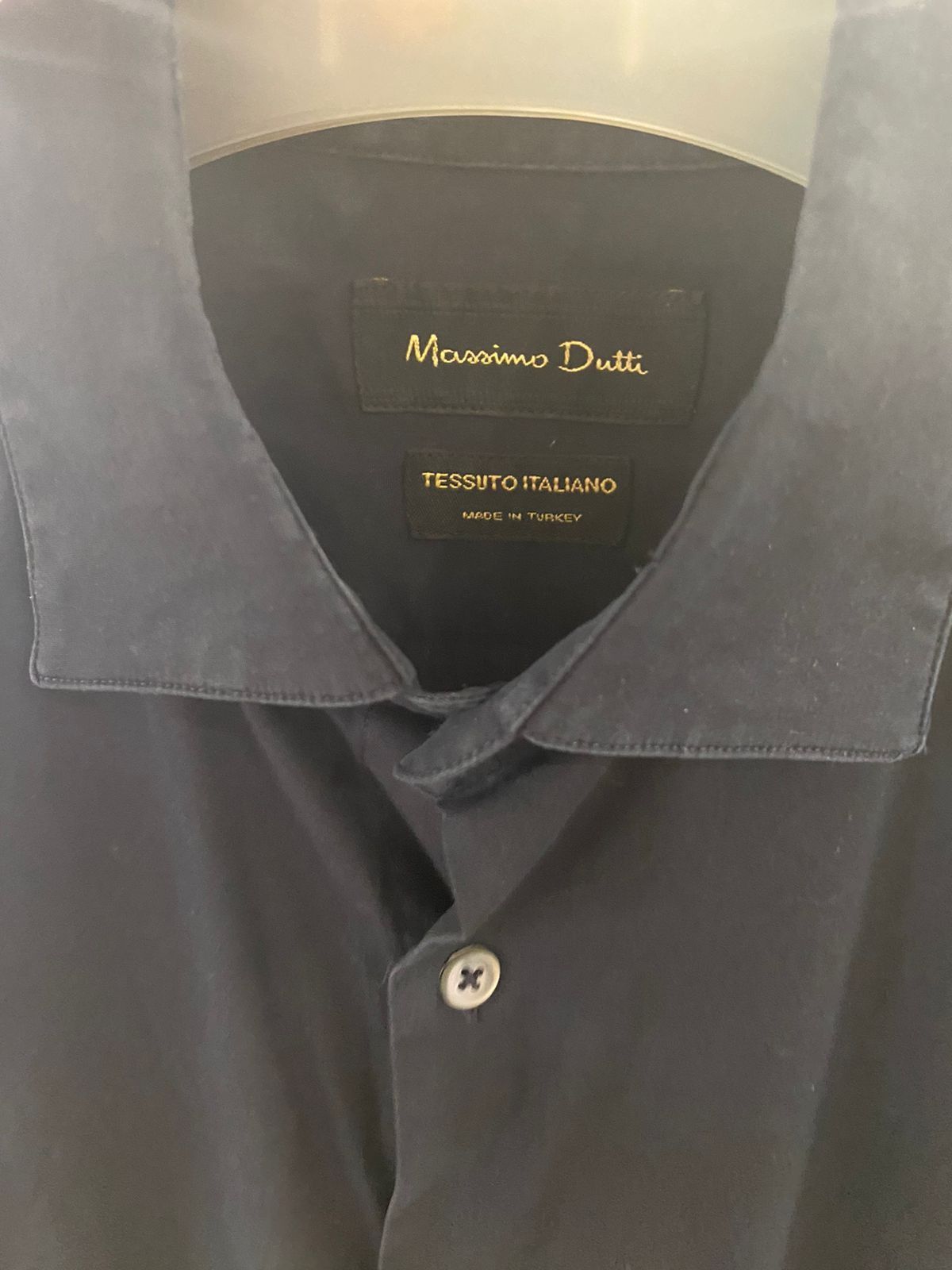 Продам рубашку Massimo Dutti