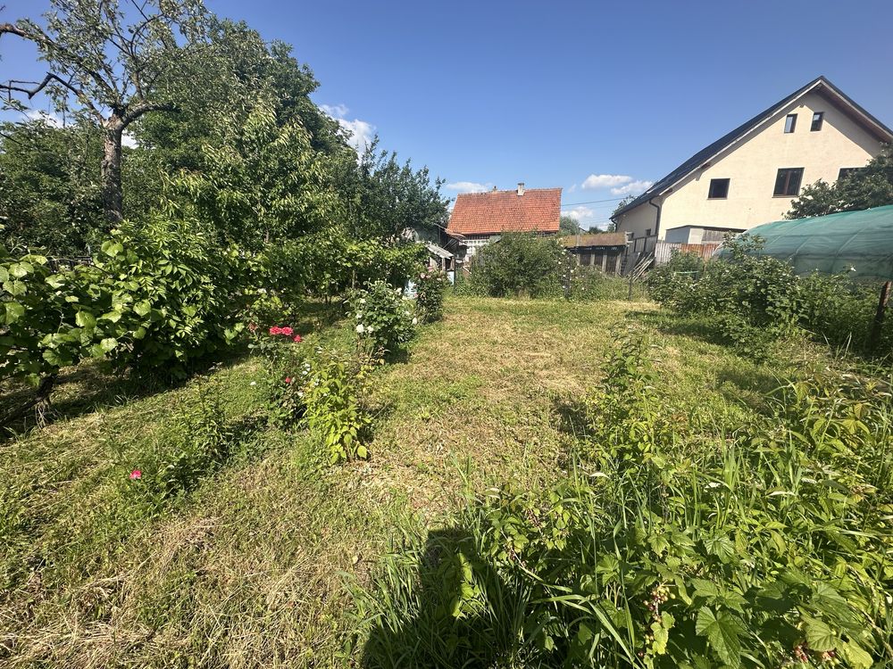 Casă de vânzare +teren 20 ari, ideal pentru investitie imobiliara