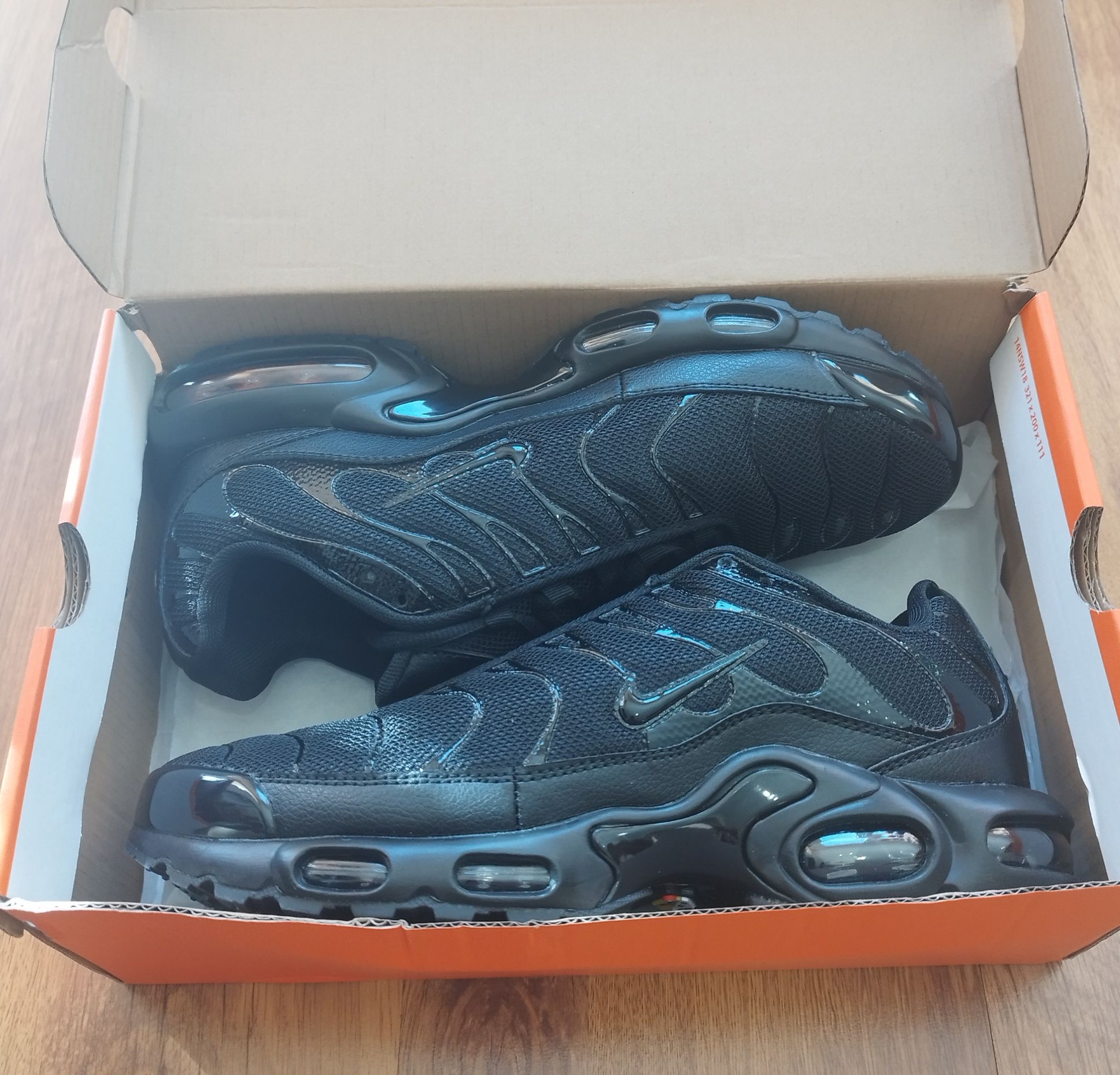 Nike TN AirMax Plus 43