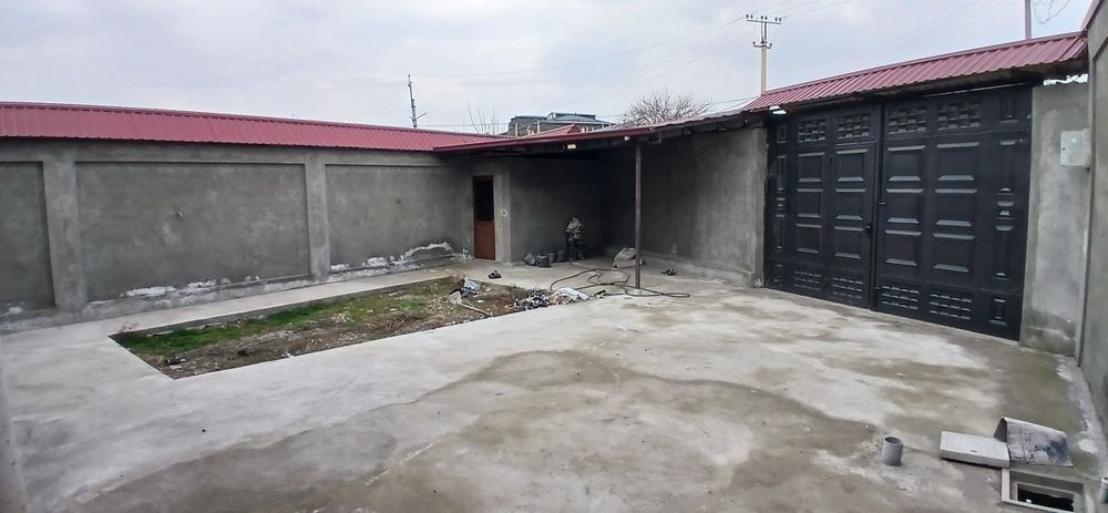 Уй сотилади кировда   3 сотих