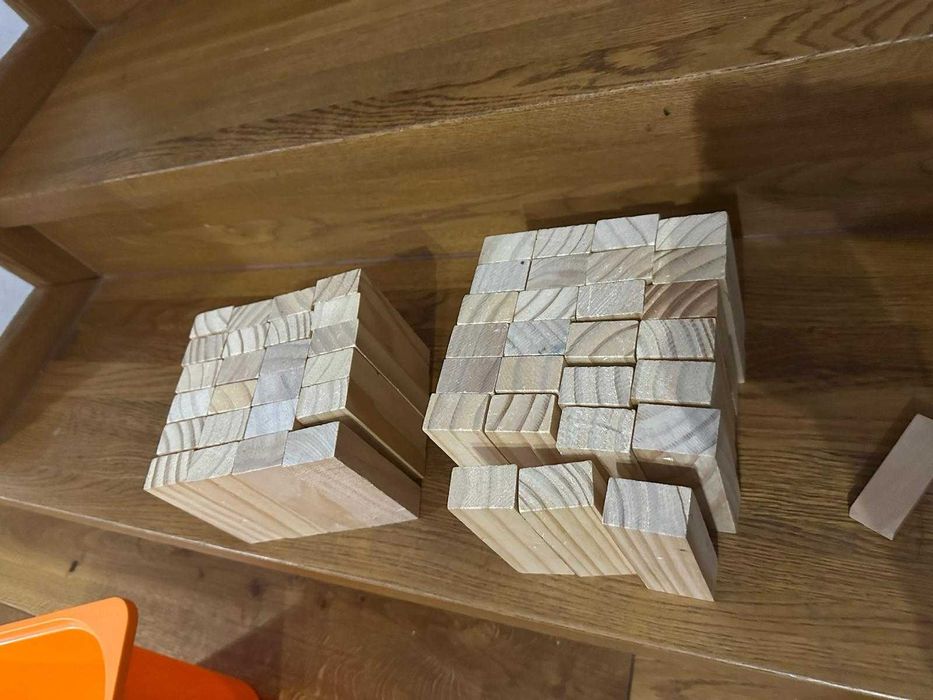cuburi lemn Jenga