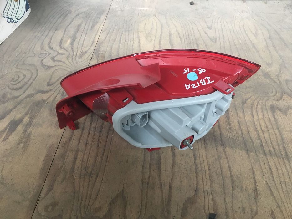 Оригинален ляв стоп за Seat Ibiza. 08-15
