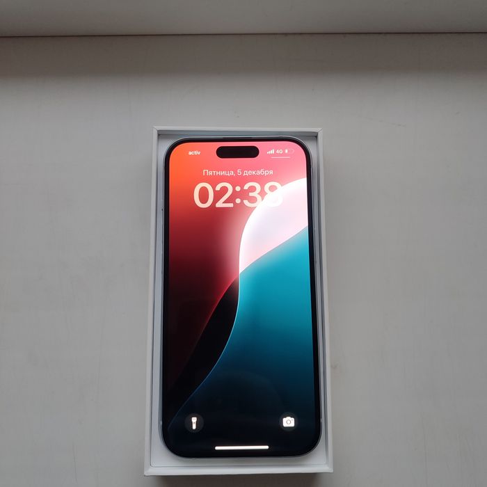 iPhone 15 в отличном состоянии