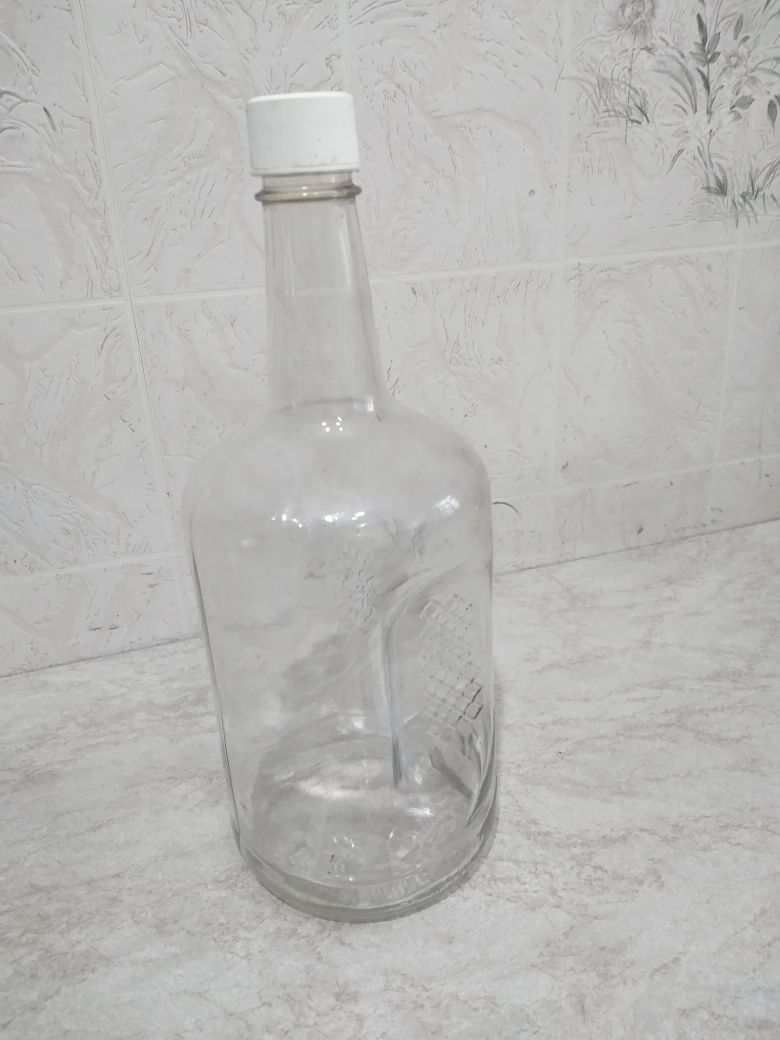 Бутылка 2-х литровая советская