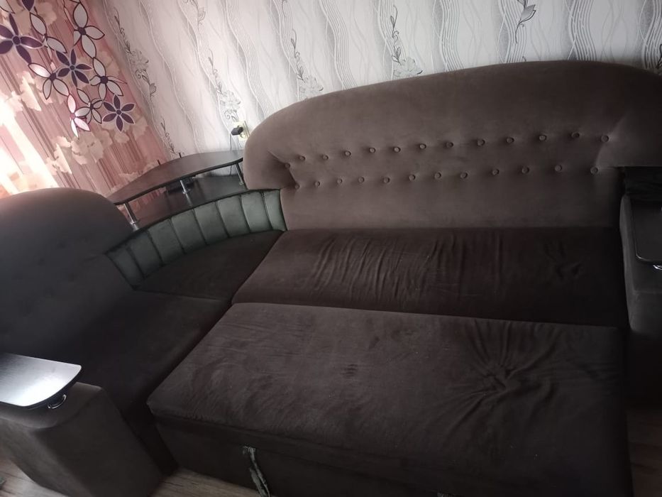 Продам угловой диван